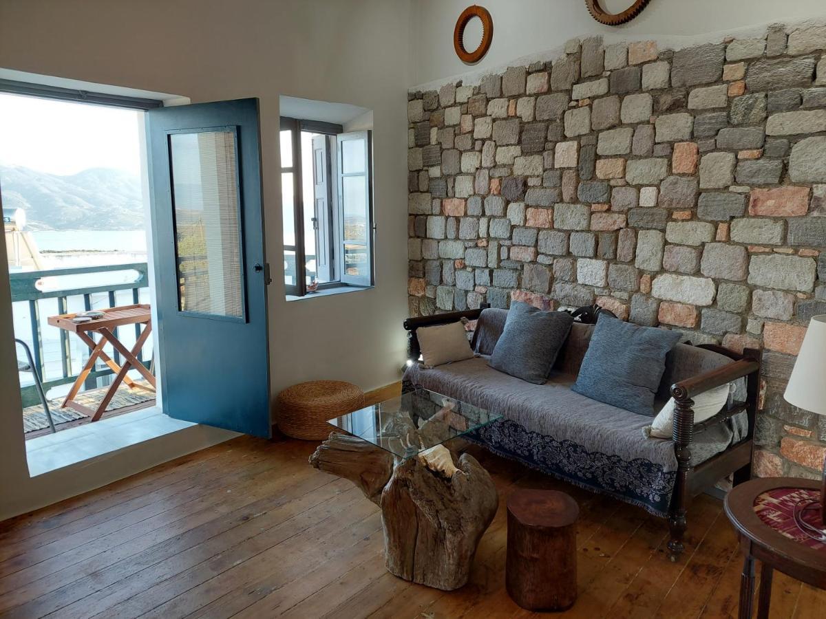 Apartmán View Awakening Tripití Exteriér fotografie